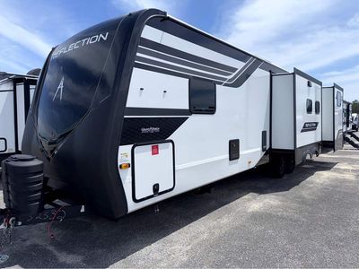 2026 Grand Reflection Travel Trailer - Photo 3