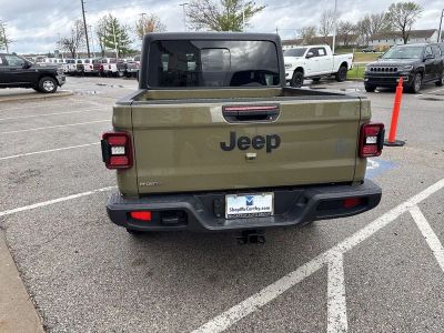 2026 Jeep Gladiator — photo 23 view