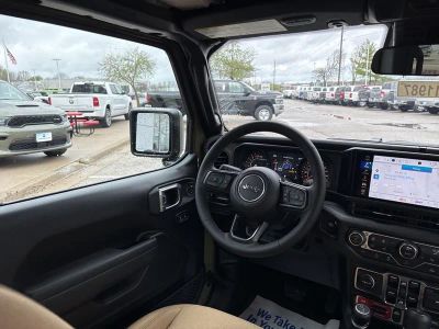 2026 Jeep Gladiator — photo 48 view