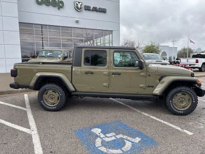 2026 Jeep Gladiator — photo 34 view
