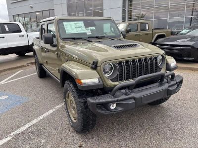 2026 Jeep Gladiator — photo 8 view