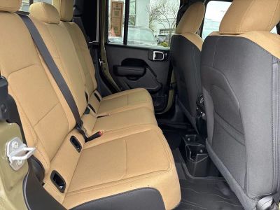 2026 Jeep Gladiator — photo 45 view