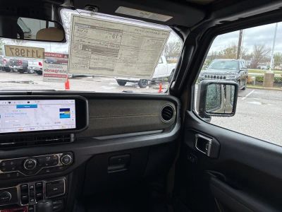 2026 Jeep Gladiator — photo 49 view