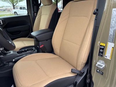 2026 Jeep Gladiator — photo 58 view