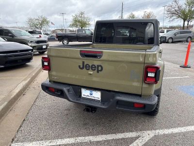2026 Jeep Gladiator — photo 25 view