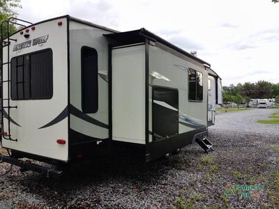 2021 Forest River RV Cherokee Arctic Wolf Suite — engine compartment view