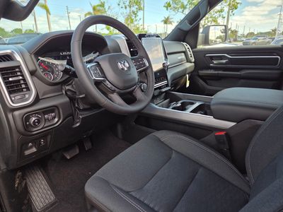 2026 Ram 1500 — photo 13 view