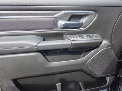 2026 Ram 1500 — photo 14 view
