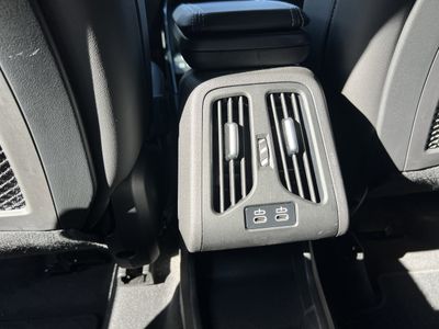 2026 Pre-Owned 2023 BMW X1 xDrive28i - Photo 39