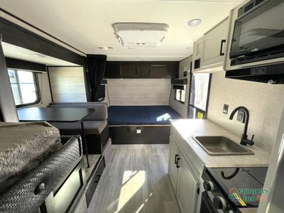 2022 Jayco Jay Flight SLX - Photo 16