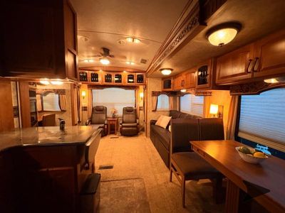 2013 Keystone RV Montana - Photo 3