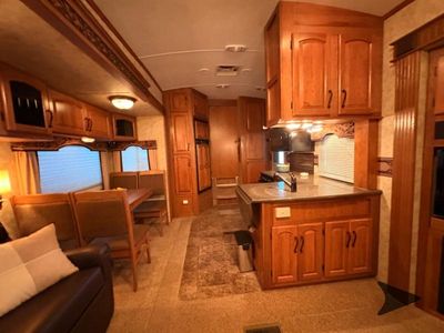 2013 Keystone RV Montana - Photo 4