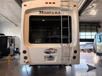 2013 Keystone RV Montana - Photo 16