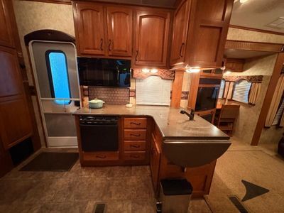 2013 Keystone RV Montana - Photo 34
