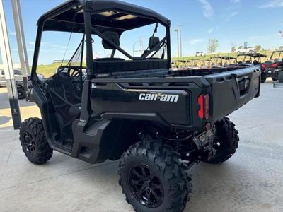 2025 Can-Am Defender XT HD10 - Photo 4