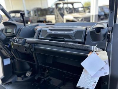2025 Can-Am Defender XT HD10 - Photo 15