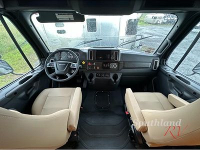 2026 Tiffin Motorhomes Allegro Bay - Photo 10