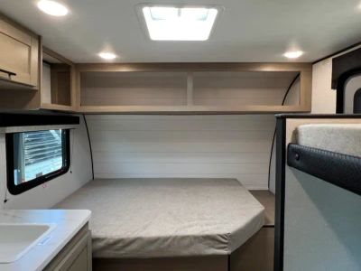 2026 Jayco PROWLER LYNX - Photo 2