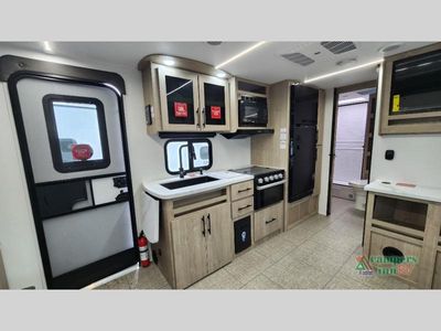 2026 Grand Design Imagine XLS - Photo 16