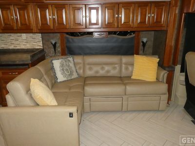 2015 Tiffin Allegro Bus - Photo 15