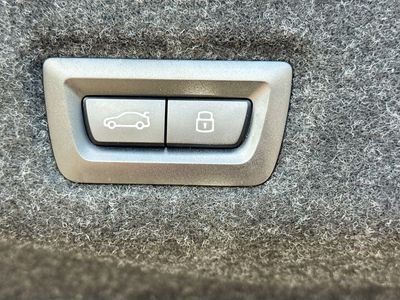 2026 BMW 5 Series - Photo 13