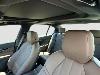 2026 BMW 5 Series - Photo 27