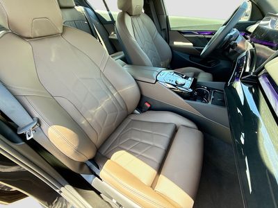 2026 BMW 5 Series - Photo 15