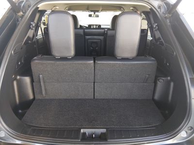 2024 Mitsubishi Outlander - Photo 11