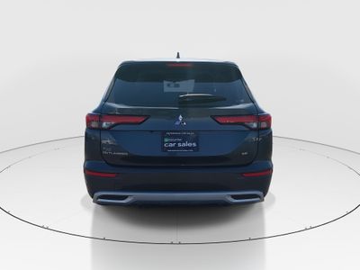 2024 Mitsubishi Outlander - Photo 6