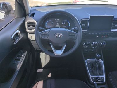 2026 Hyundai VENUE - Photo 8