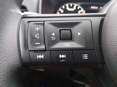 2024 Nissan Rogue - Photo 12