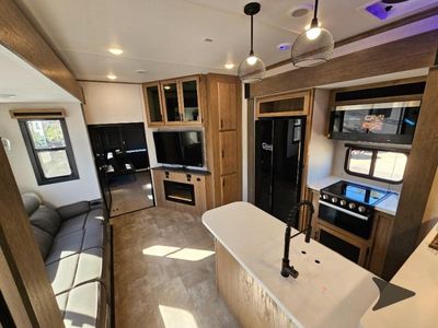 2024 Forest River RV Vengeance Rogue Armored - Photo 35
