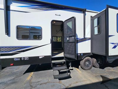 2024 Forest River RV Vengeance Rogue Armored - Photo 24