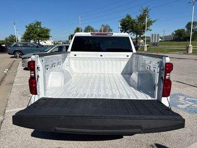 2025 Chevrolet Silverado 1500 - Photo 4