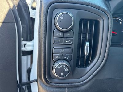 2025 Chevrolet Silverado 1500 - Photo 5
