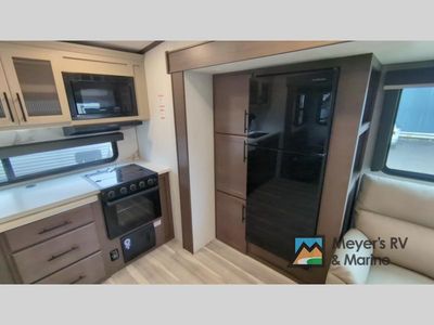 2026 Keystone RV Cougar Half-Ton — photo 11 view