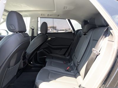 2023 Audi Q8 — photo 14 view