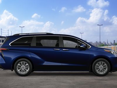 2026 Toyota Sienna - Photo 14