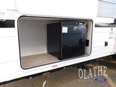 2026 Forest River RV Wildwood X-Lite - Photo 9