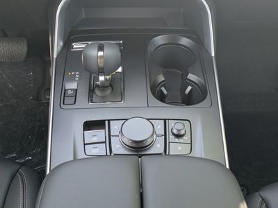 2026 Mazda CX-90 - Photo 16