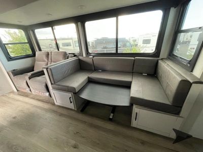 2026 Jayco Jay Feather — photo 16 view
