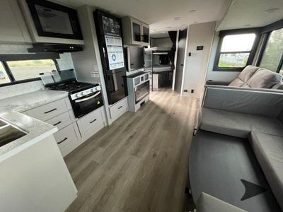 2026 Jayco Jay Feather — photo 35 view