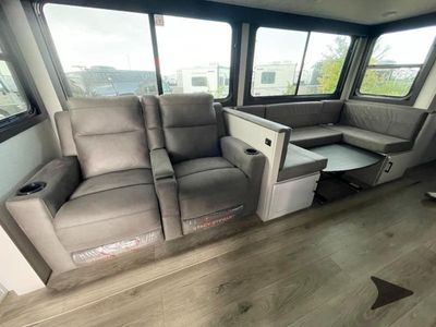 2026 Jayco Jay Feather — photo 13 view