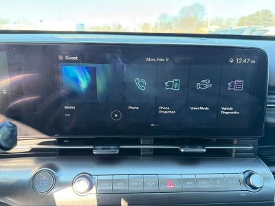 2025 Hyundai Kona SEL - Photo 20