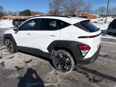 2025 Hyundai Kona SEL - Photo 6