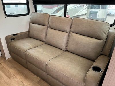 2026 Grand Design Transcend Xplor - Photo 13