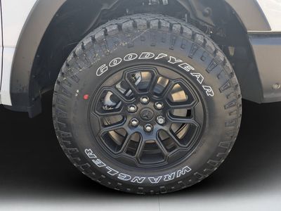 2026 Ram 1500 — photo 10 view