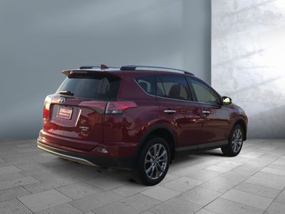 2018 Toyota RAV4 - Photo 4