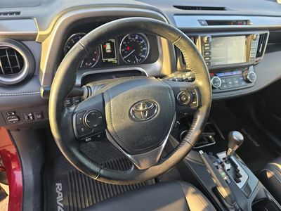 2018 Toyota RAV4 - Photo 13
