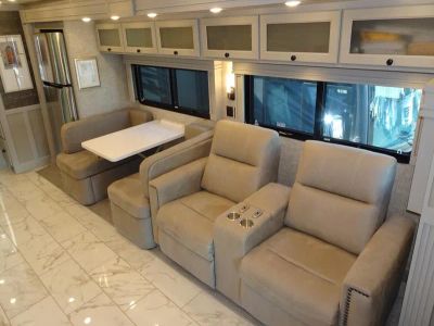 2025 Tiffin ALLEGRO BAY - Photo 16